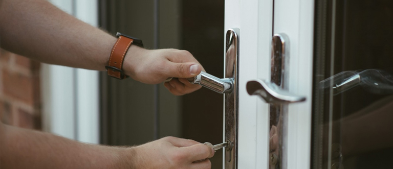 24 hour key locksmith West Modesto
